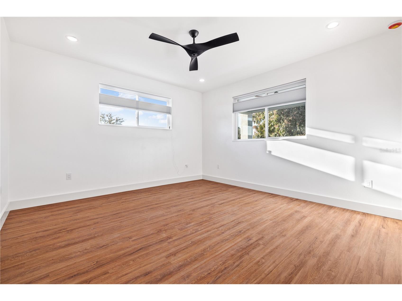 2727 W Chestnut Street Tampa FL 33607 TB8407030 image31