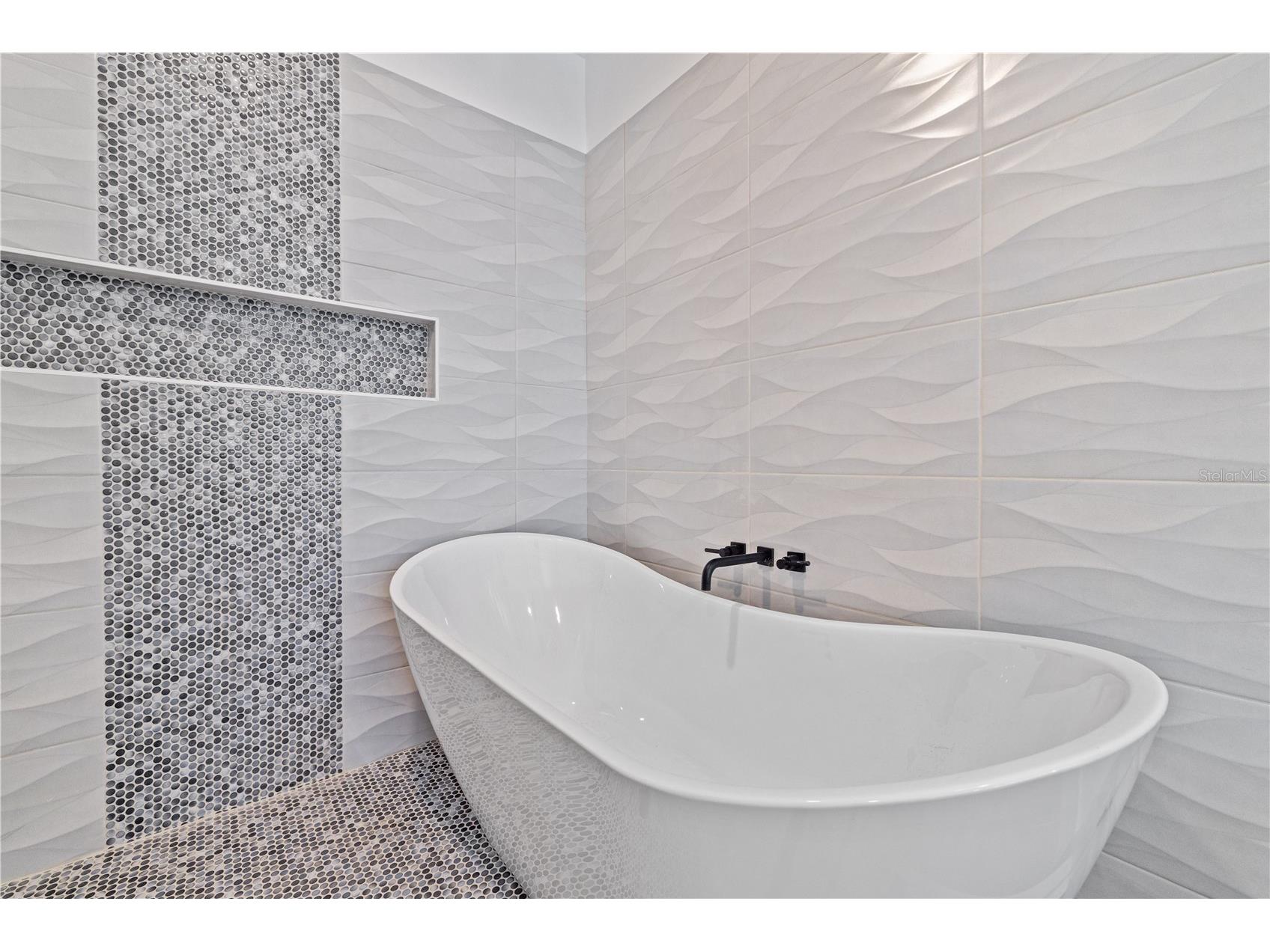 2727 W Chestnut Street Tampa FL 33607 TB8407030 image39