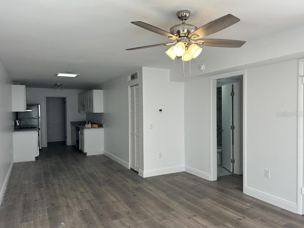 2727 W Oak Ridge Road #4 Orlando FL 32809 O6362929 image2