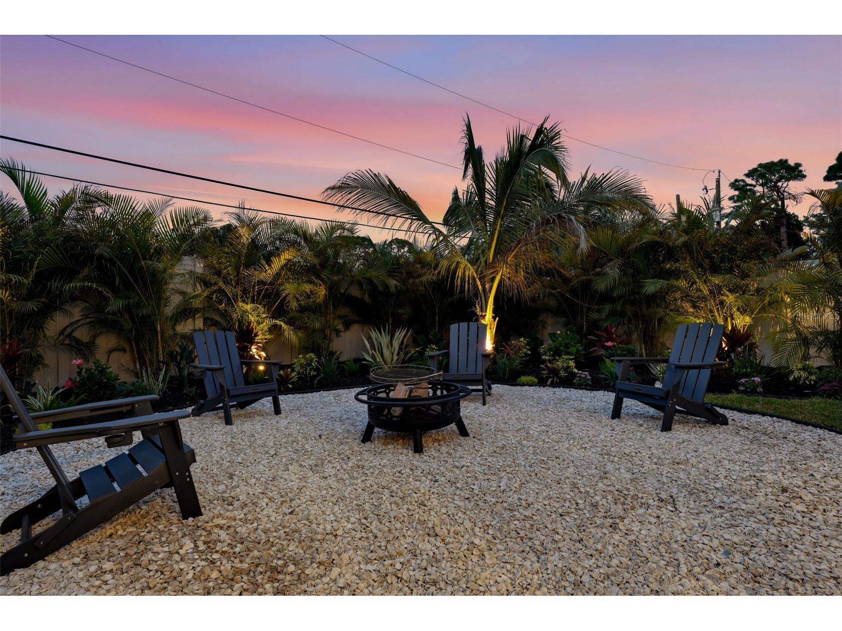 2727 Waldemere Street Sarasota FL 34239 A4692394 image58