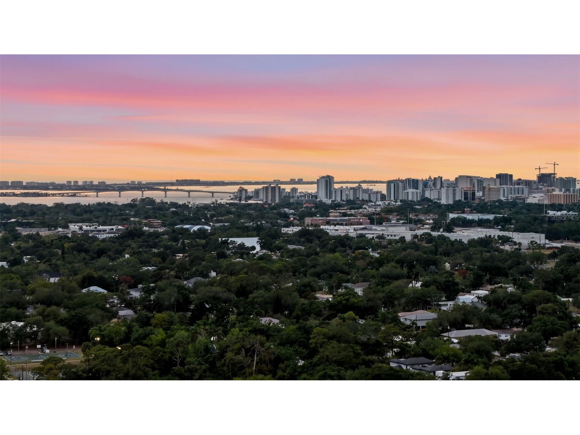 2727 Waldemere Street Sarasota FL 34239 A4692394 image62