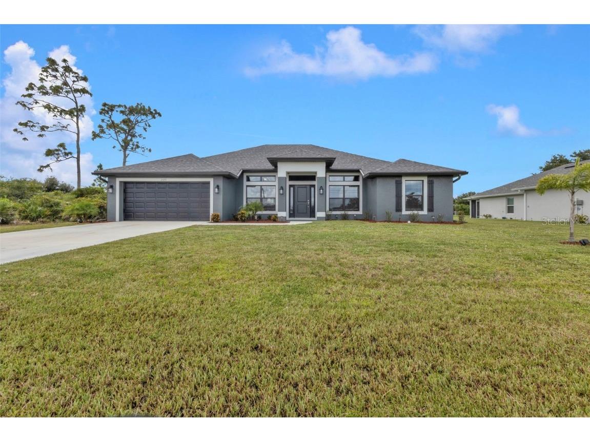 27271 Tierra Del Fuego Circle Punta Gorda FL 33983 C7497355 image1