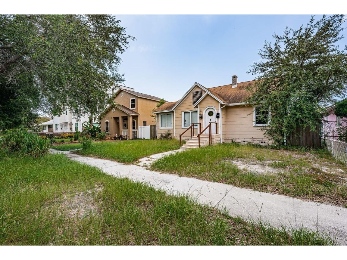 2728 1st Avenue S Saint Petersburg FL 33712 TB8415678 image1