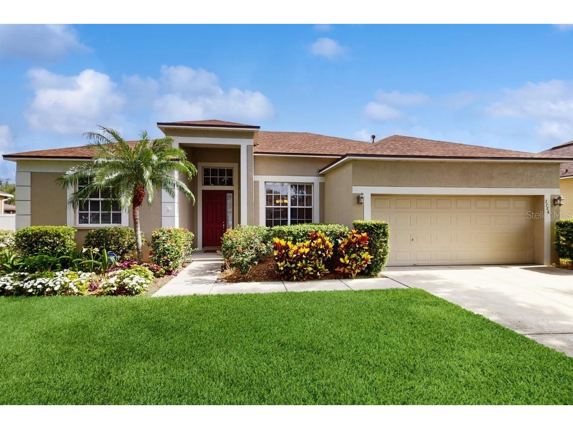 2728 Abbey Grove Drive Valrico FL 33594 TB8395258 image1