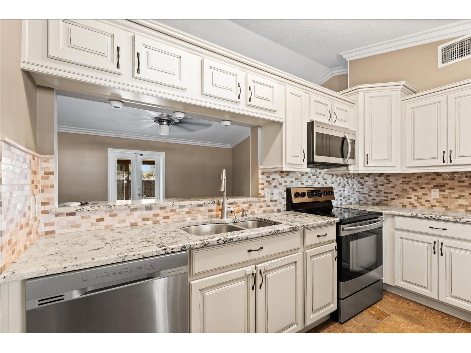 2728 Bayview Drive Eustis FL 32726 O6383582 image6