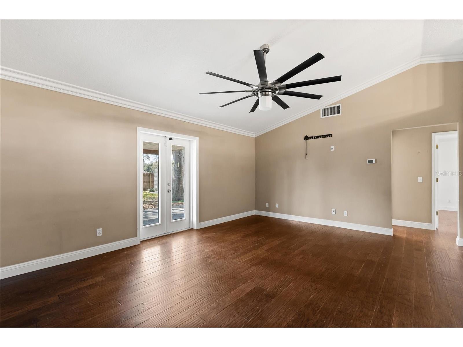 2728 Bayview Drive Eustis FL 32726 O6383582 image8