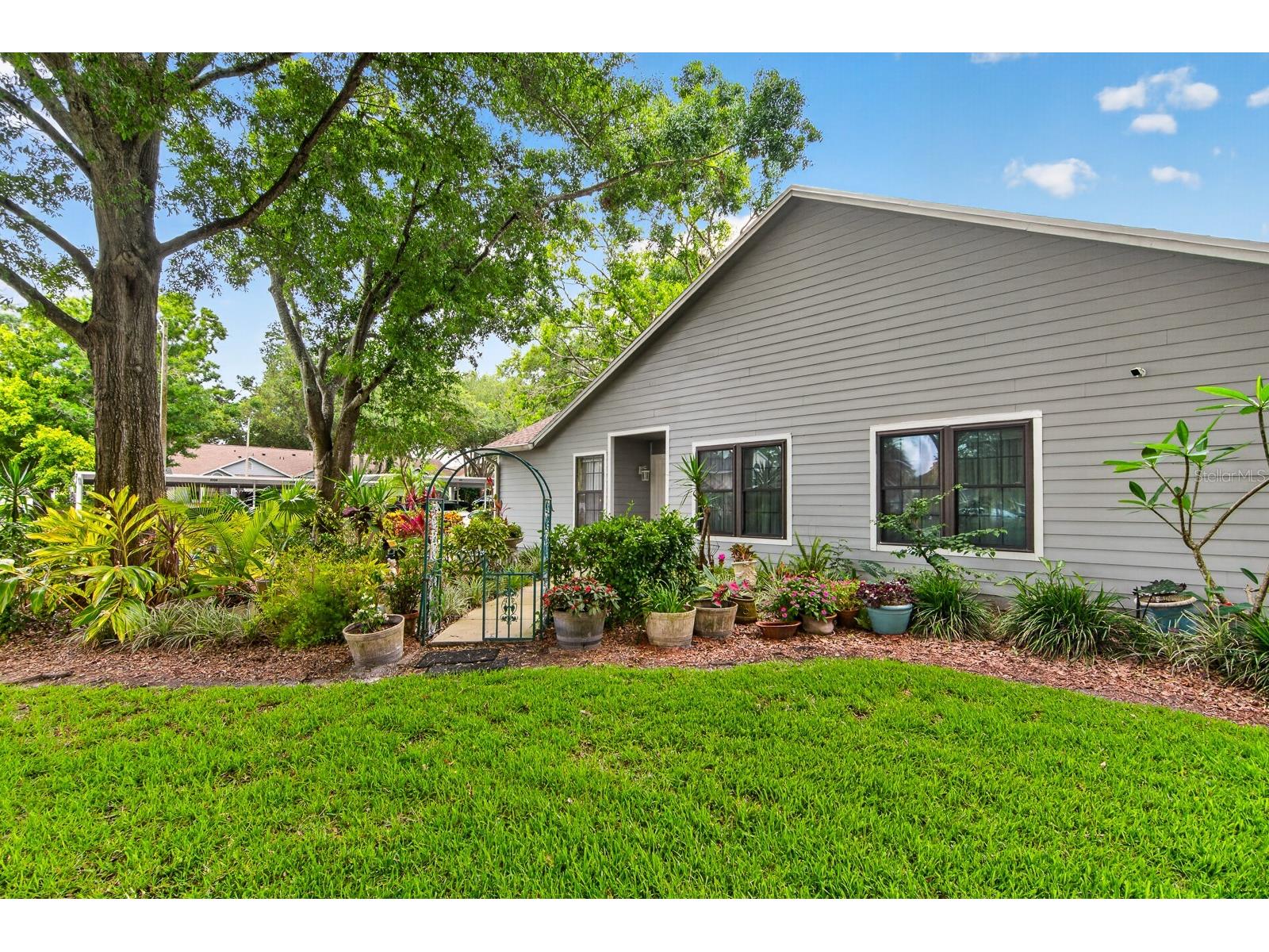 2728 Bentley Drive Palm Harbor FL 34684 TB8515608 image1