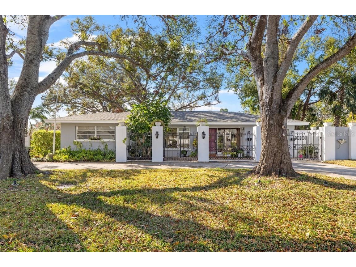 2728 Forest Parkway N Largo FL 33771 TB8351521 image1