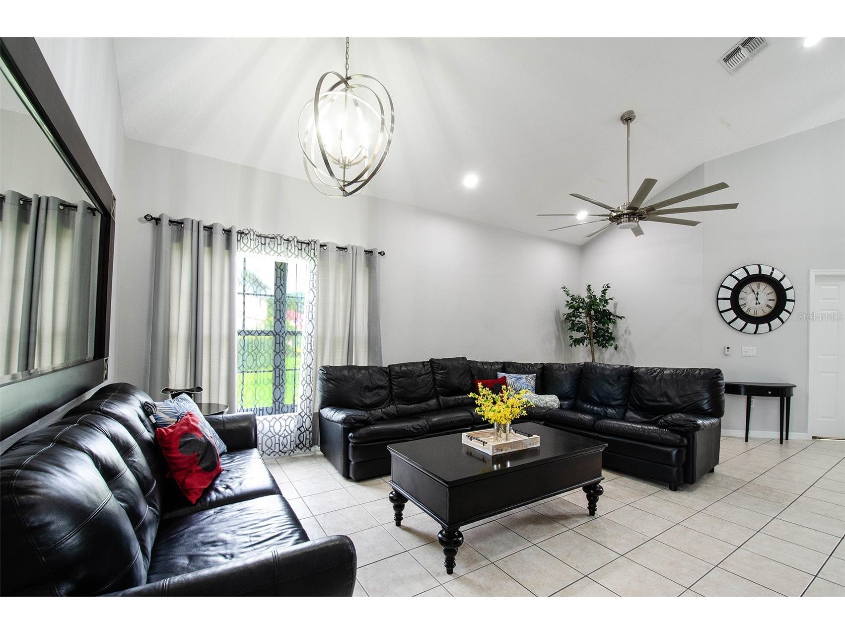 2728 Formosa Boulevard Kissimmee FL 34747 S5143573 image5
