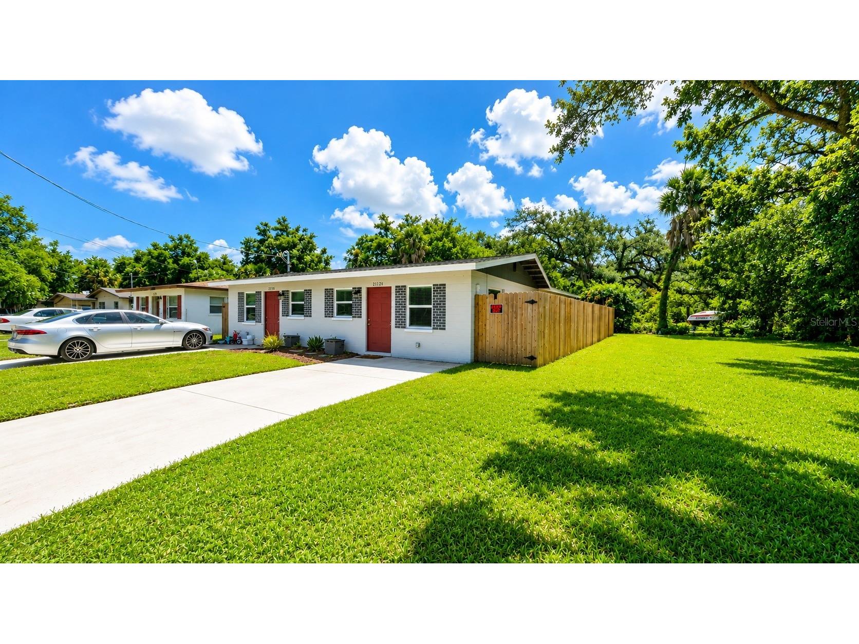 2728 Goodrich Avenue Sarasota FL 34234 A4699218 image1