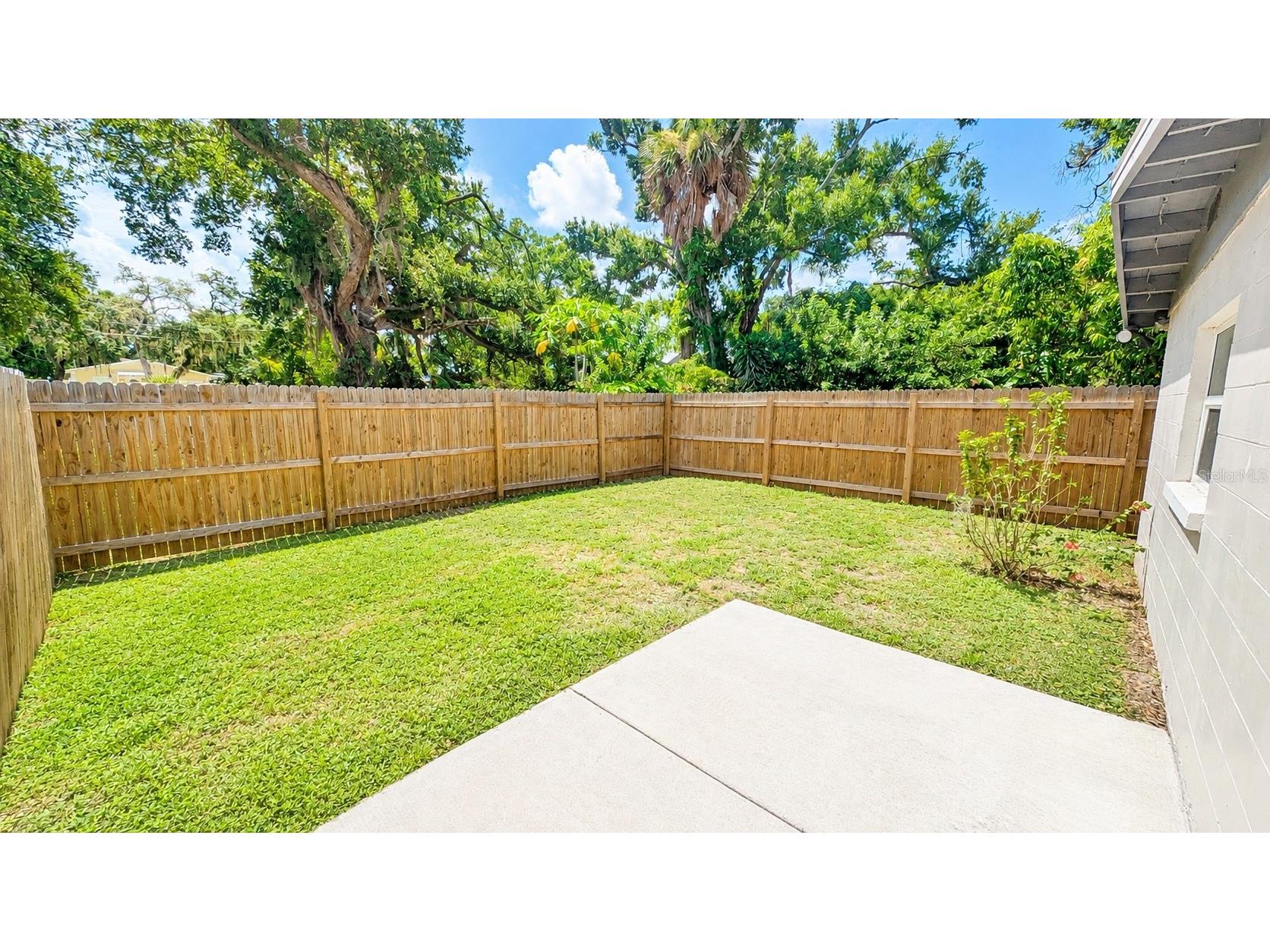 2728 Goodrich Avenue Sarasota FL 34234 A4699218 image21