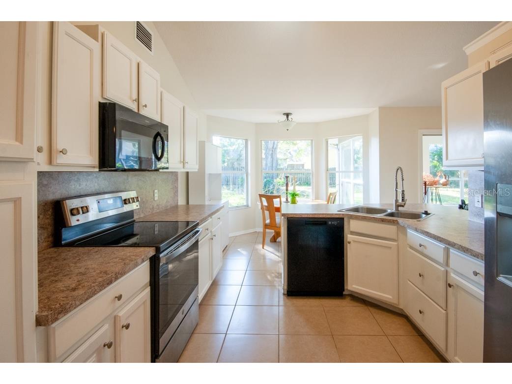 2728 Lake Landing Boulevard Eustis FL 32726 G5104405 image9