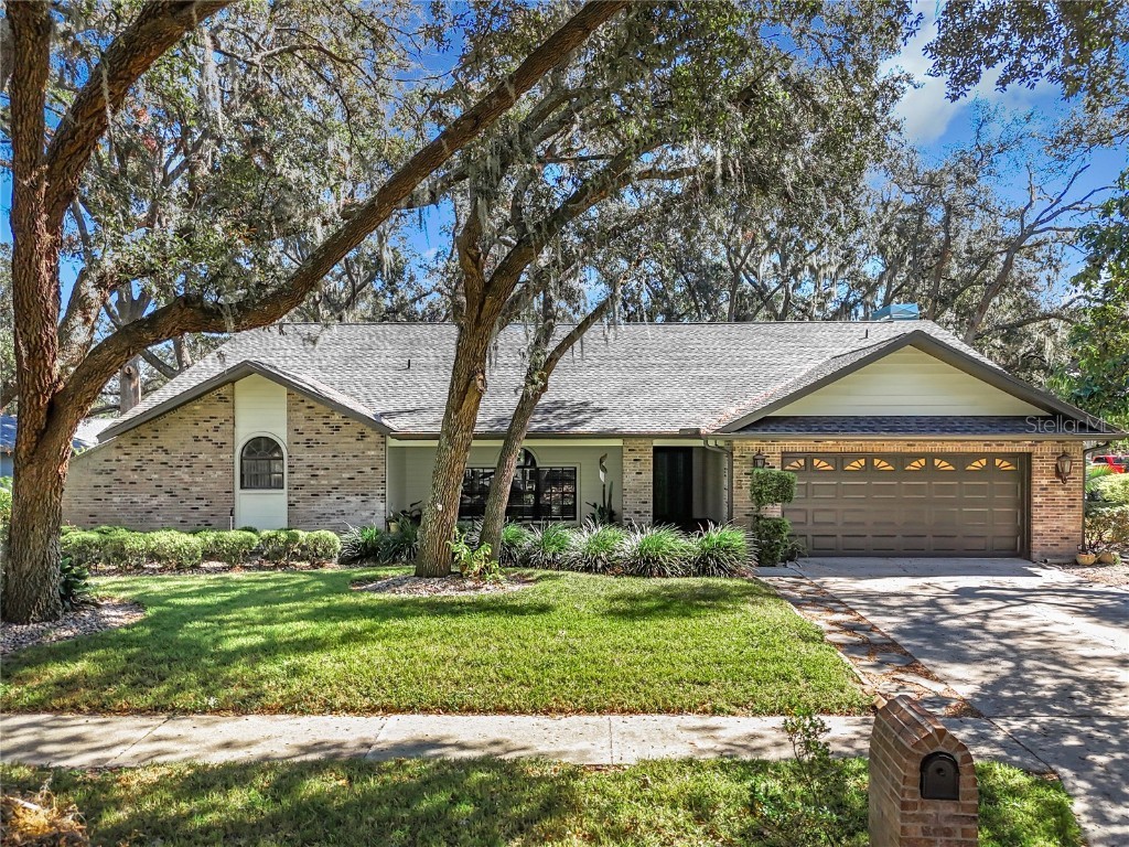 2728 Saint Cloud Oaks Drive Valrico FL 33594 TB8313694 image1