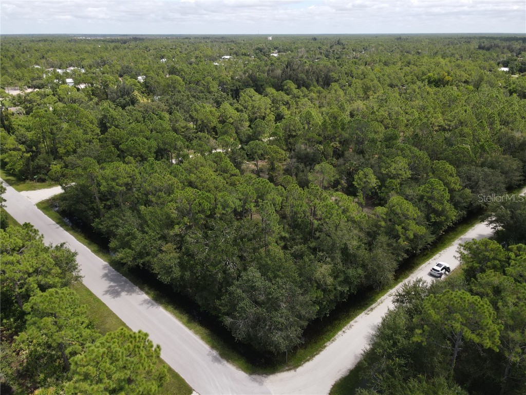 27282 Aloha Drive Punta Gorda FL 33955 C7514265 image3