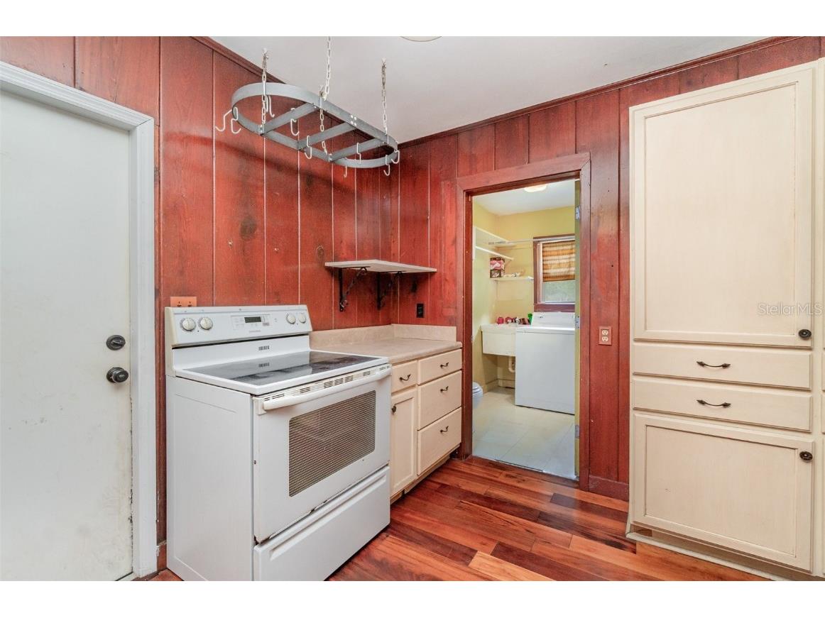 2729 Broadway Fort Myers FL 33901 A4667585 image14