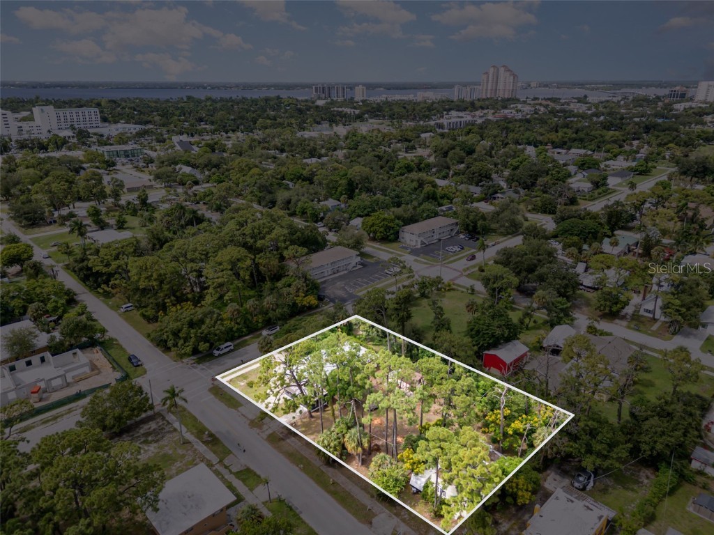 2729 Broadway Fort Myers FL 33901 A4667585 image46