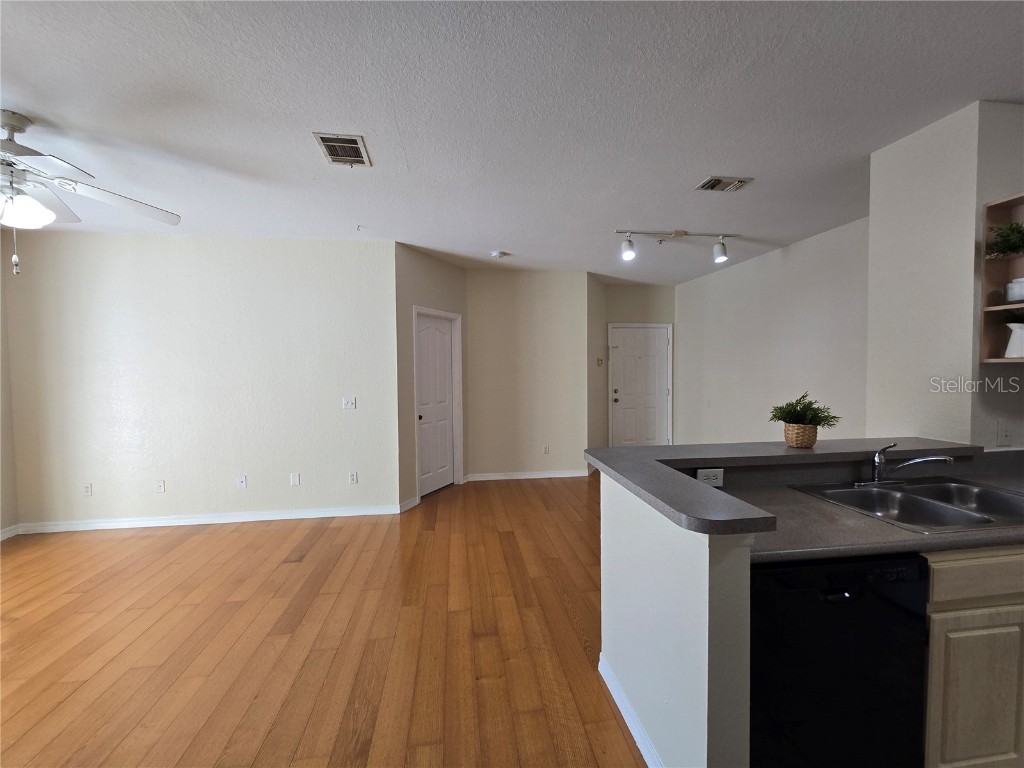 2729 Maitland Crossing Way #1206 Orlando FL 32810 O6330626 image8