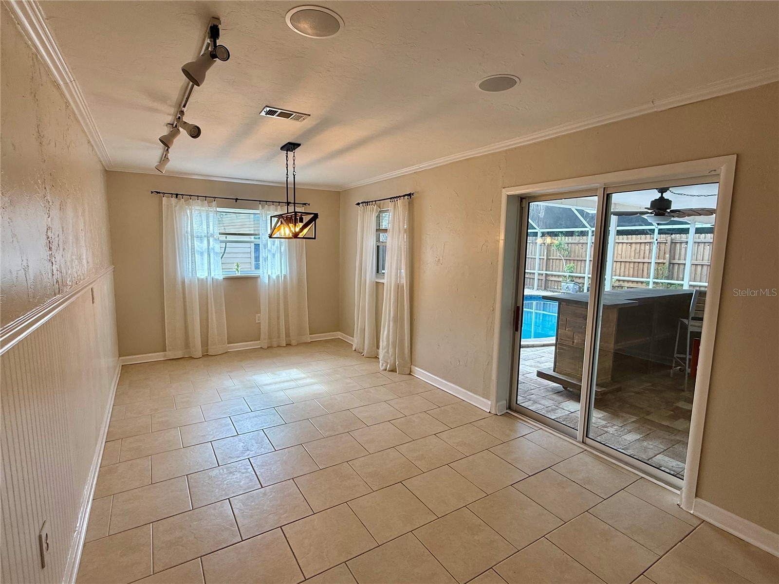 2729 Nodosa Drive Sarasota FL 34232 A4694587 image16