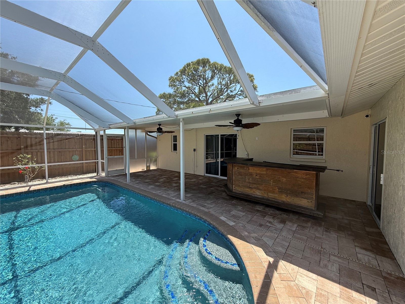 2729 Nodosa Drive Sarasota FL 34232 A4694587 image32