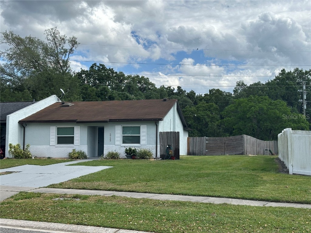 2729 Rio Pinar Lakes Boulevard Orlando FL 32822 O6189498 image1