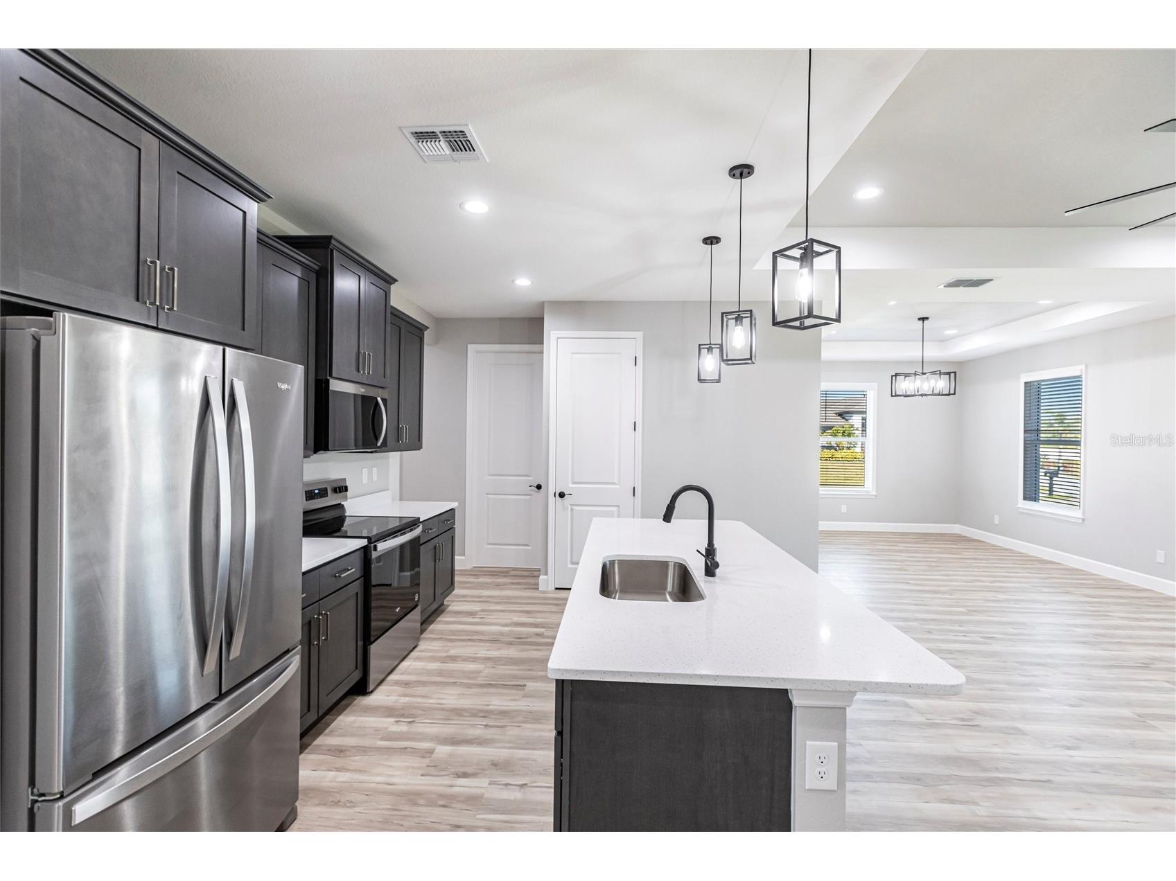 2729 SW 4th Terrace Cape Coral FL 33991 D6145926 image12