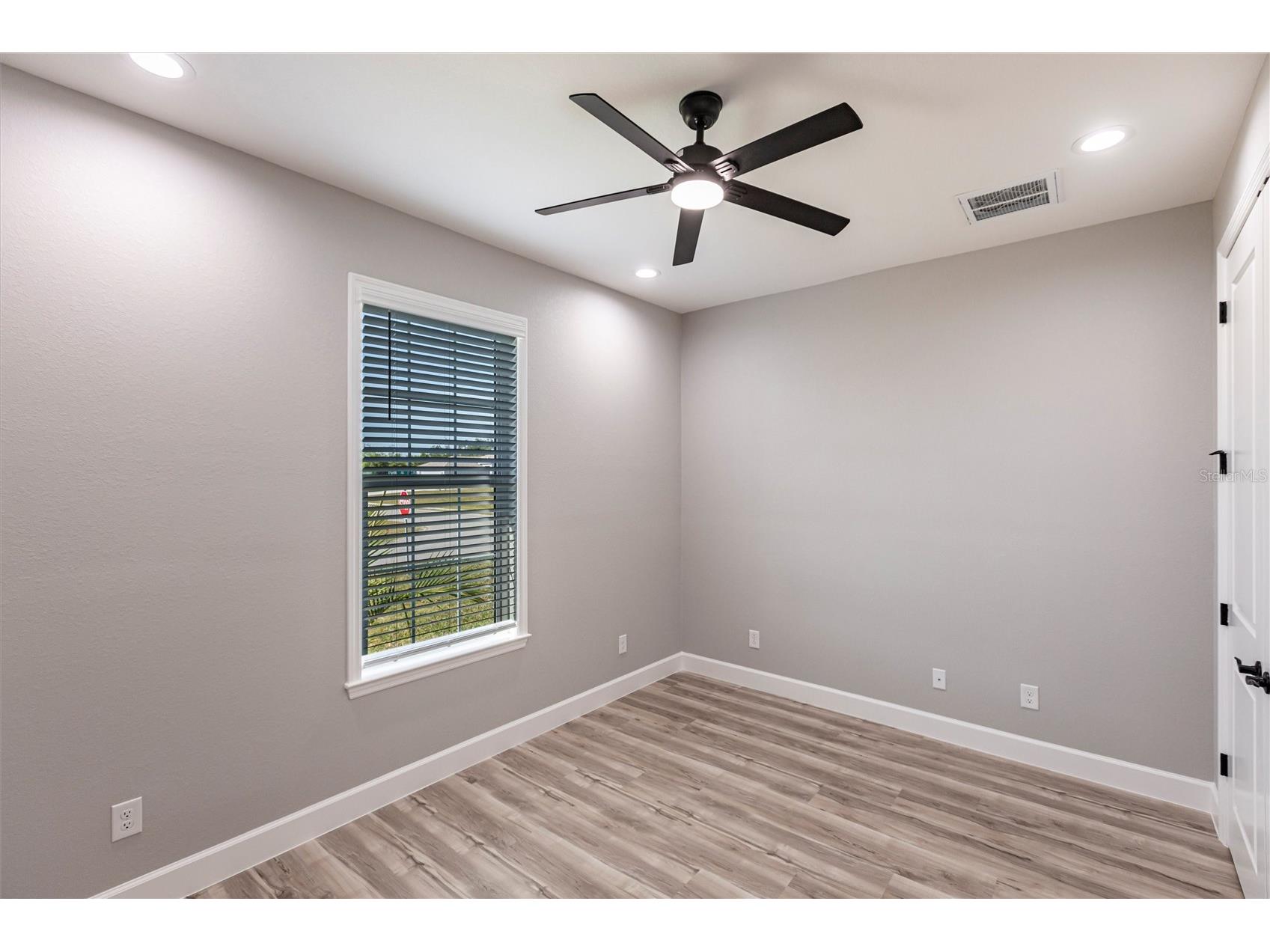 2729 SW 4th Terrace Cape Coral FL 33991 D6145926 image28