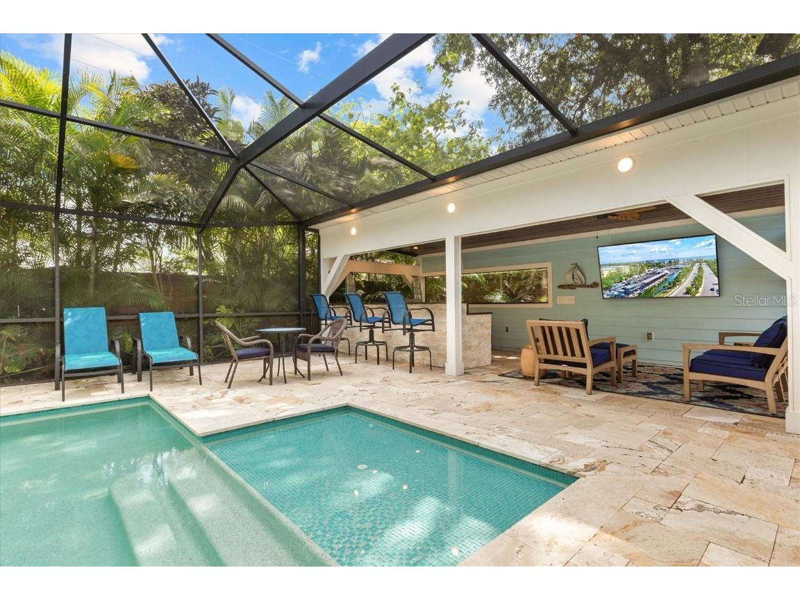 2729 Sydelle Street Sarasota FL 34237 A4543872 image19