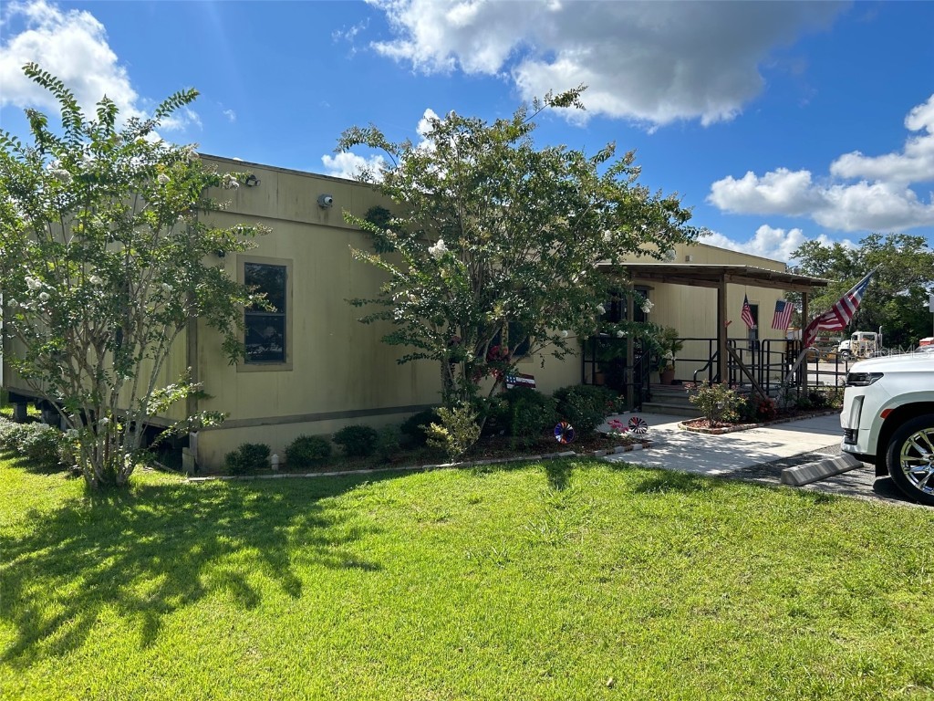 2729 W Main Street Leesburg FL 34748 G5070780 image1