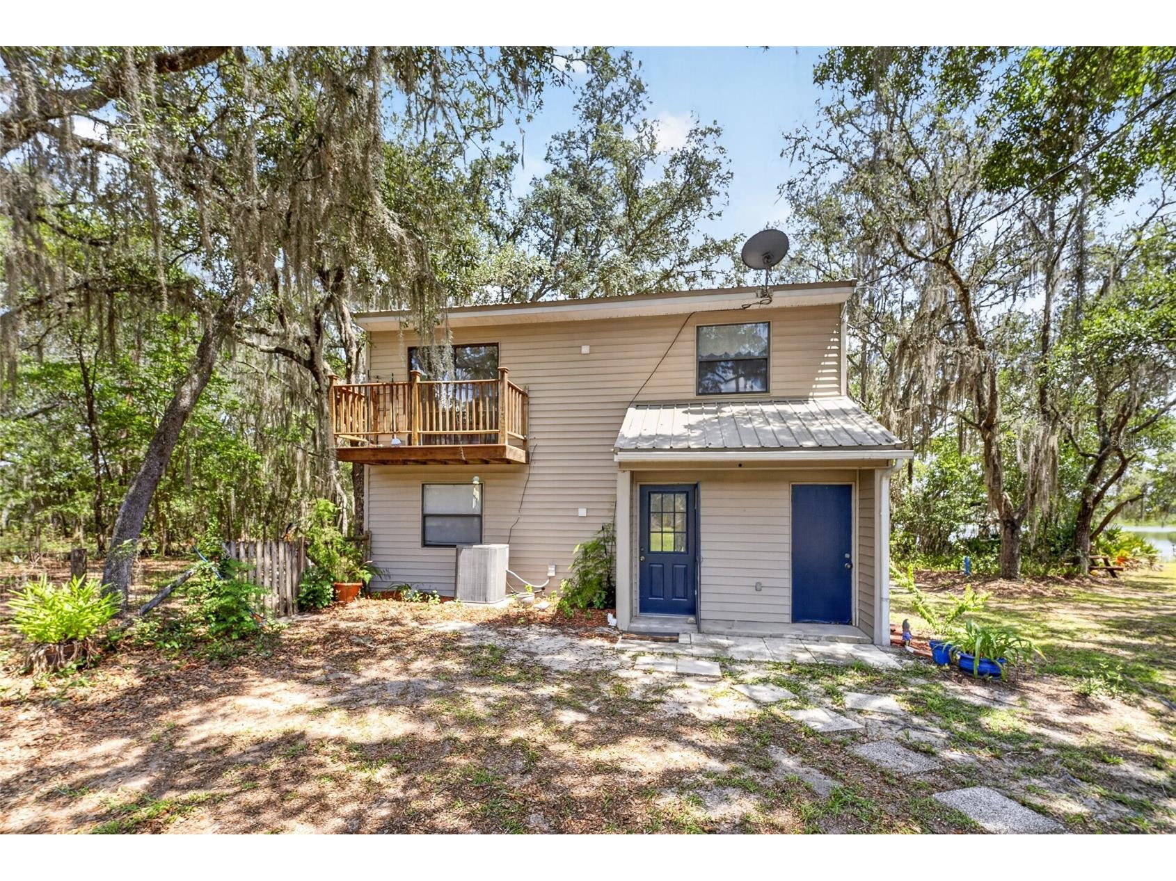 273 Neal Road Hawthorne FL 32640 OM727483 image1