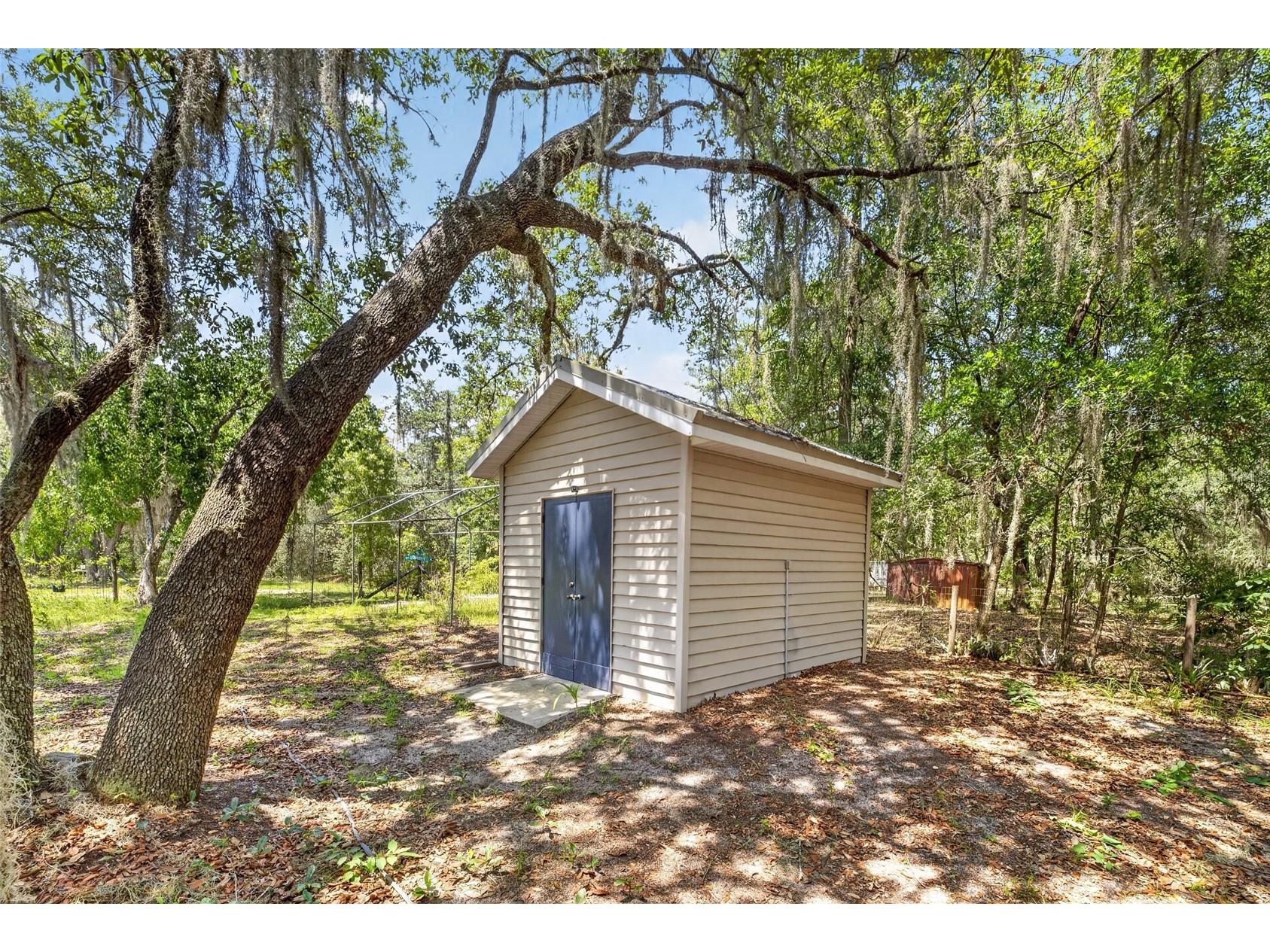 273 Neal Road Hawthorne FL 32640 OM727483 image29