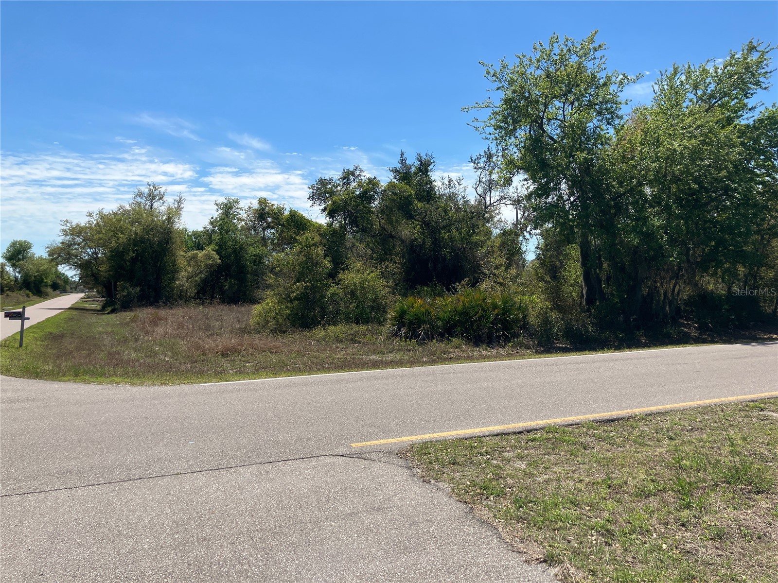 273 Omen Street Punta Gorda FL 33982 C7523232 image4