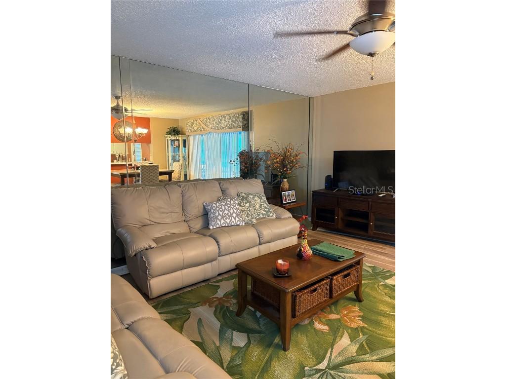 273 Rex Place #H Madeira Beach FL 33708 - INTRACOASTAL TB8421622 image3