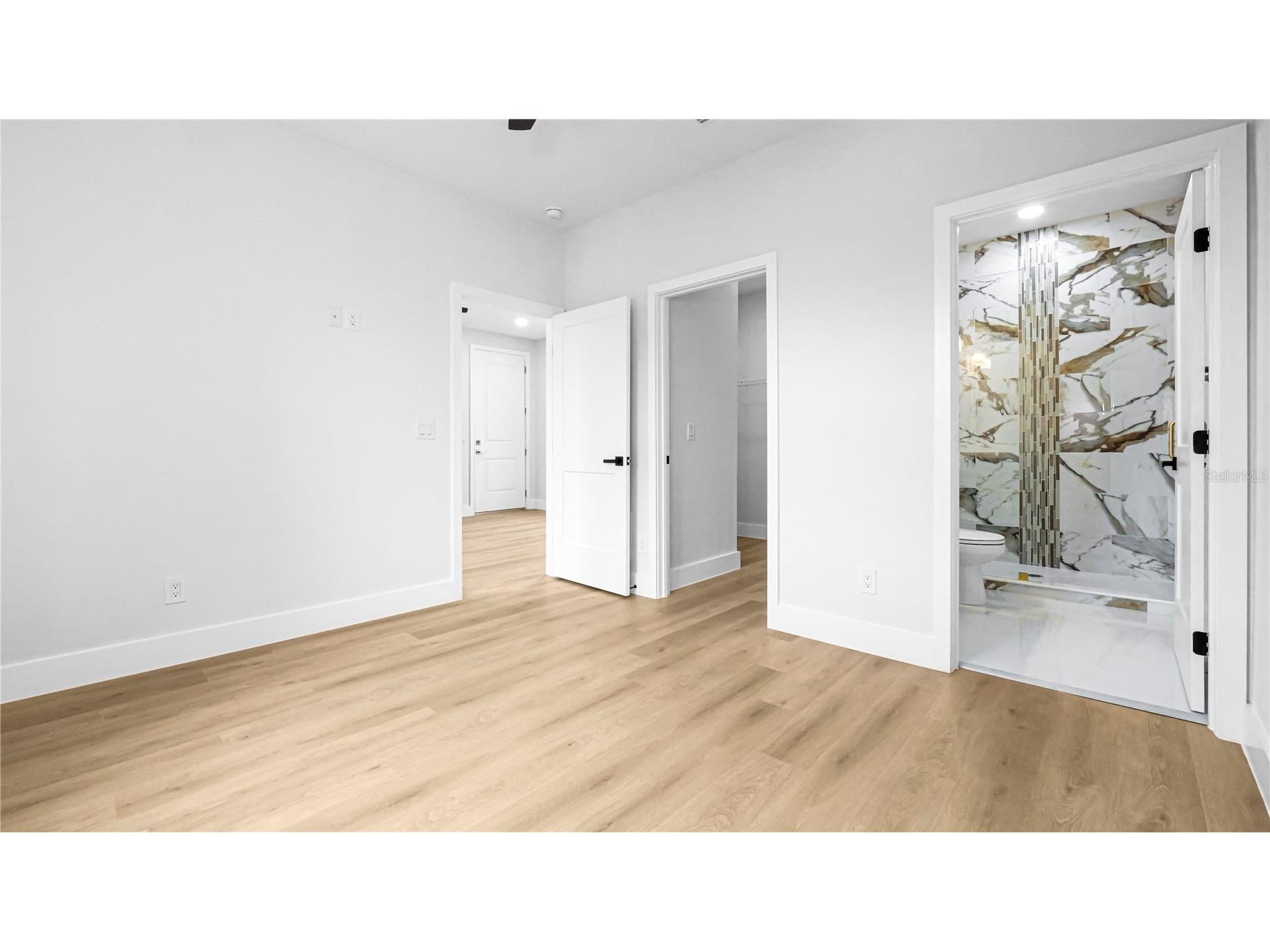 2730 37th Avenue N #B Saint Petersburg FL 33713 TB8496843 image6