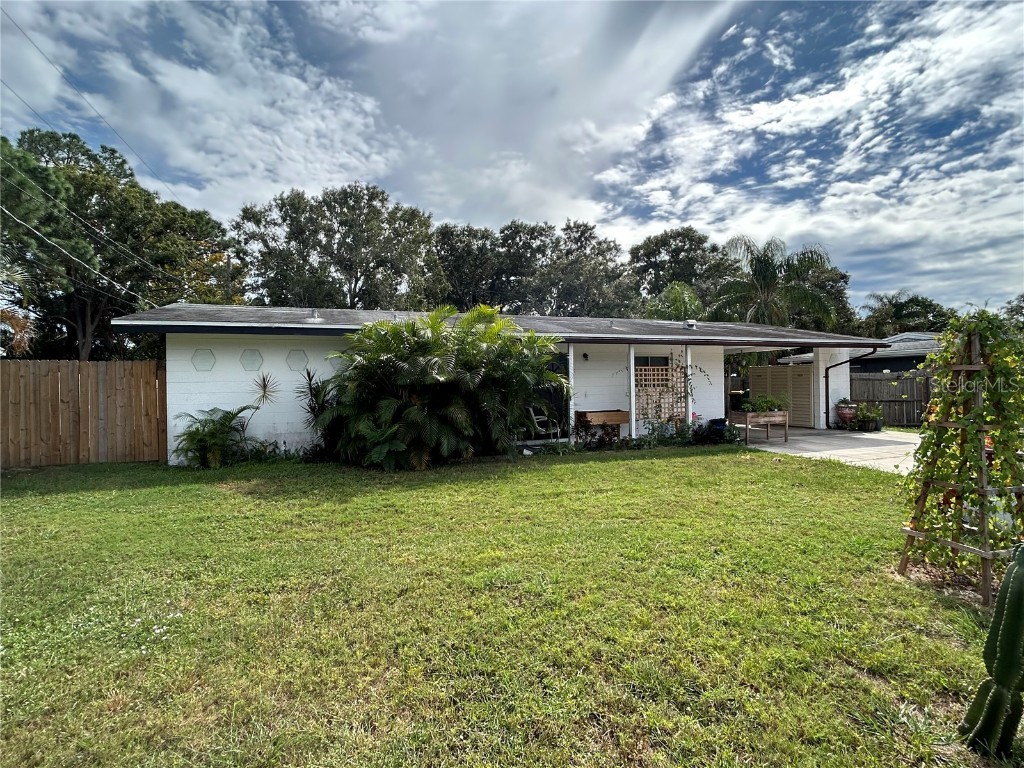 2730 Arlington Street Sarasota FL 34239 A4585216 image1