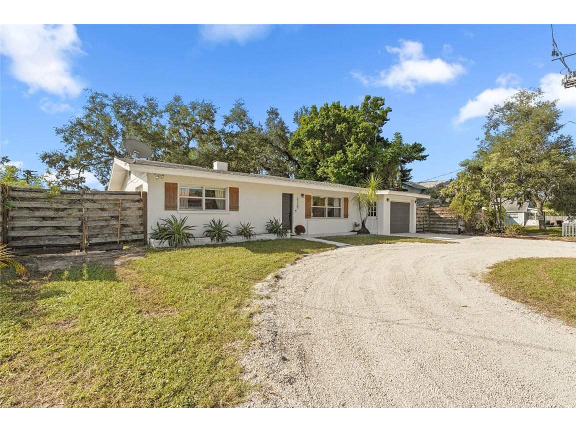 2730 Ashton Road Sarasota FL 34231 A4669186 image1