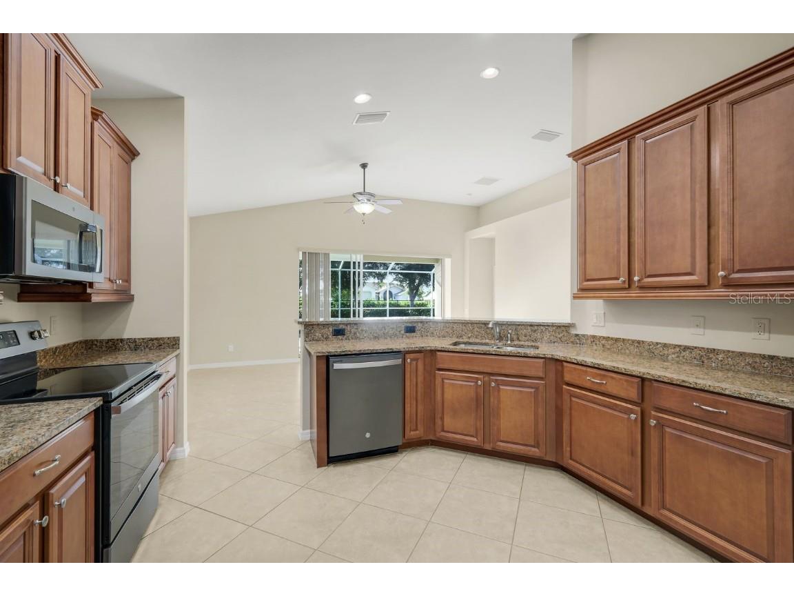 2730 Brightside Court Cape Coral FL 33991 TB8455533 image3