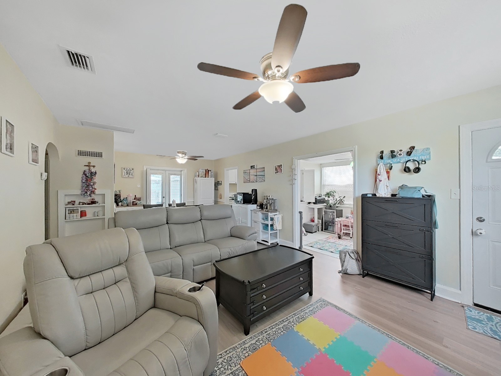 2730 Edwards Avenue S Saint Petersburg FL 33705 TB8525618 image5