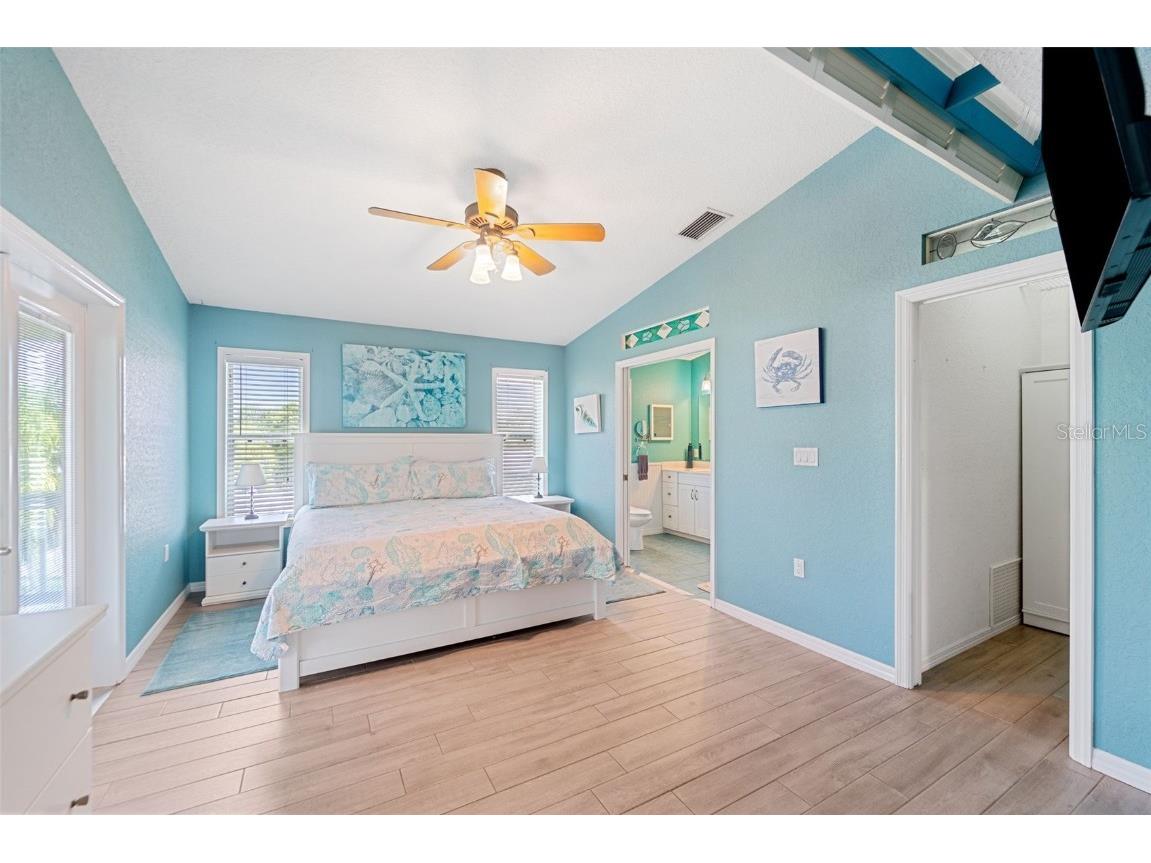 2730 N Comanche Point Crystal River FL 34429 W7878638 image16