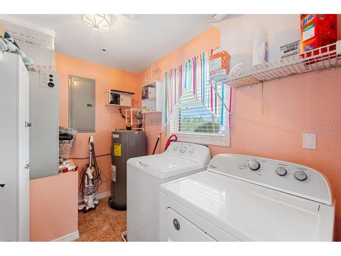 2730 N Comanche Point Crystal River FL 34429 W7878638 image28