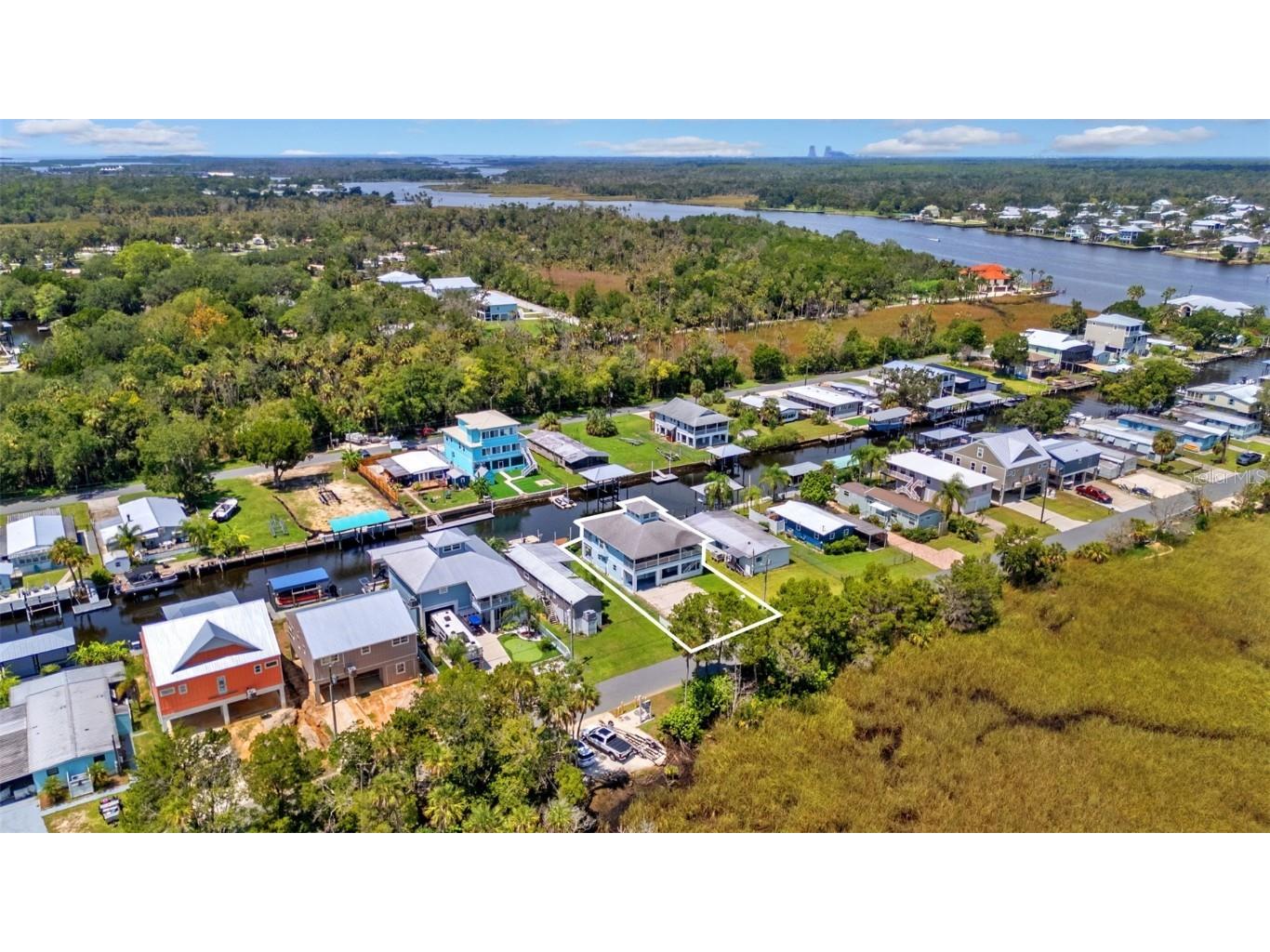 2730 N Comanche Point Crystal River FL 34429 W7878638 image45