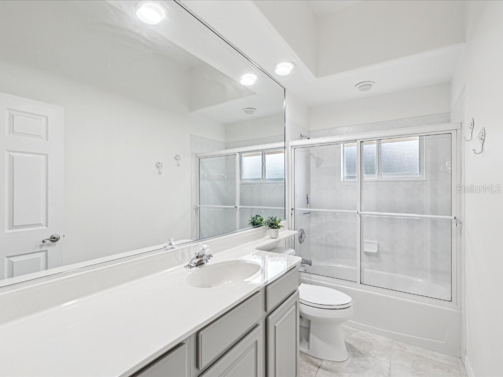 2730 River Woods Drive Parrish FL 34219 TB8392067 image16