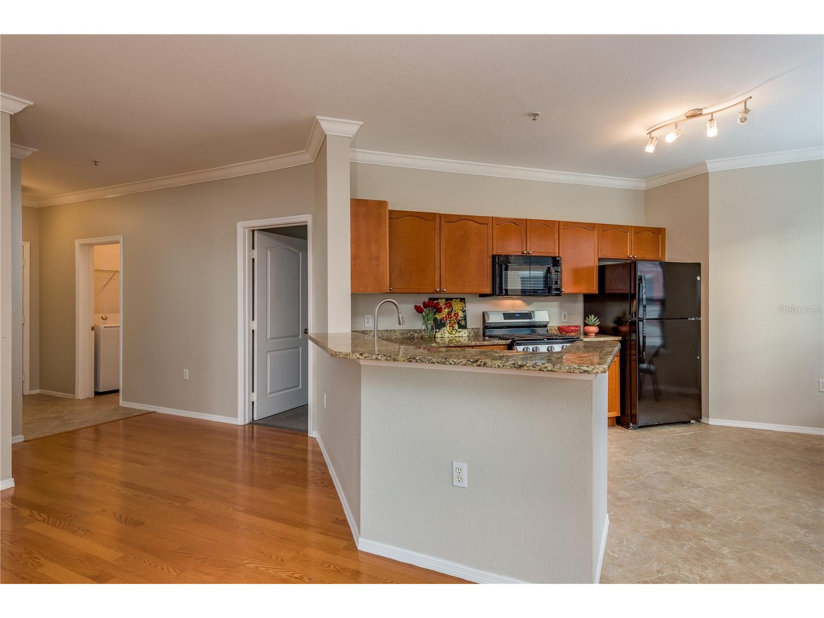 2730 Via Tivoli #320B Clearwater FL 33764 - TAMPA BAY W7882478 image12