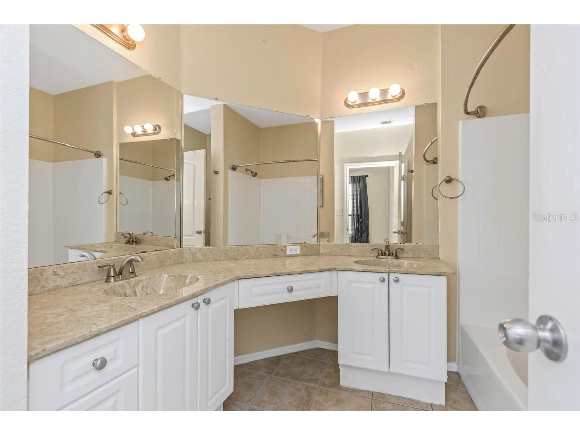 2730 Via Tivoli #321B Clearwater FL 33764 TB8362483 image27