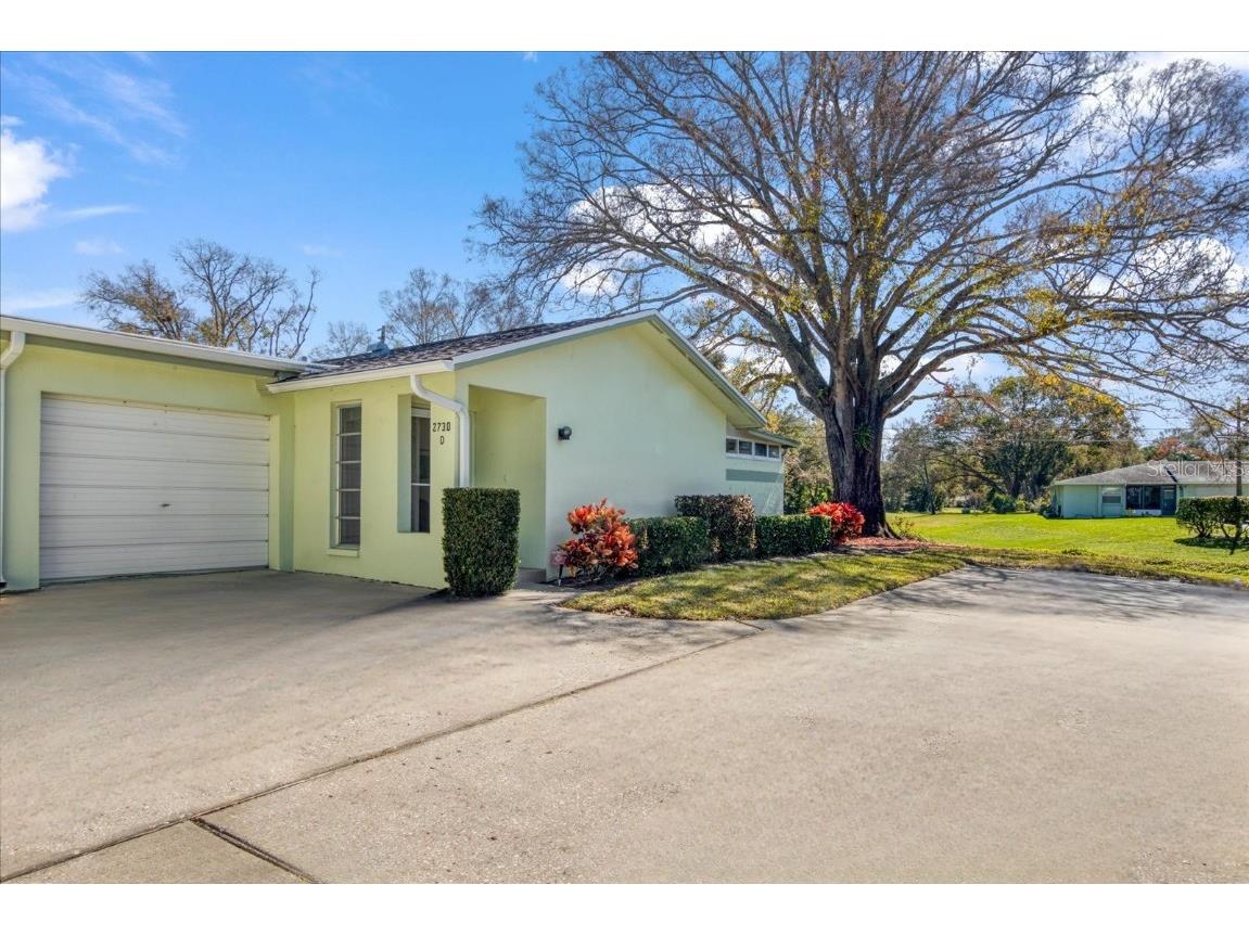 2730 Whitebridge Drive #D Palm Harbor FL 34684 - LAKE TARPON U8229896 image1