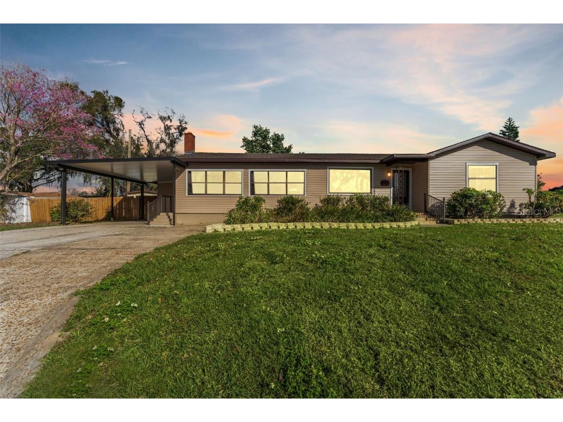 2730 Woodland Hills Avenue Lakeland FL 33803 TB8352690 image1