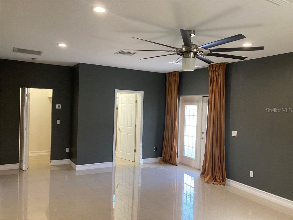 27300 San Carlos Drive Punta Gorda FL 33983 - SAN CARLOS WATERWAY C7503402 image13