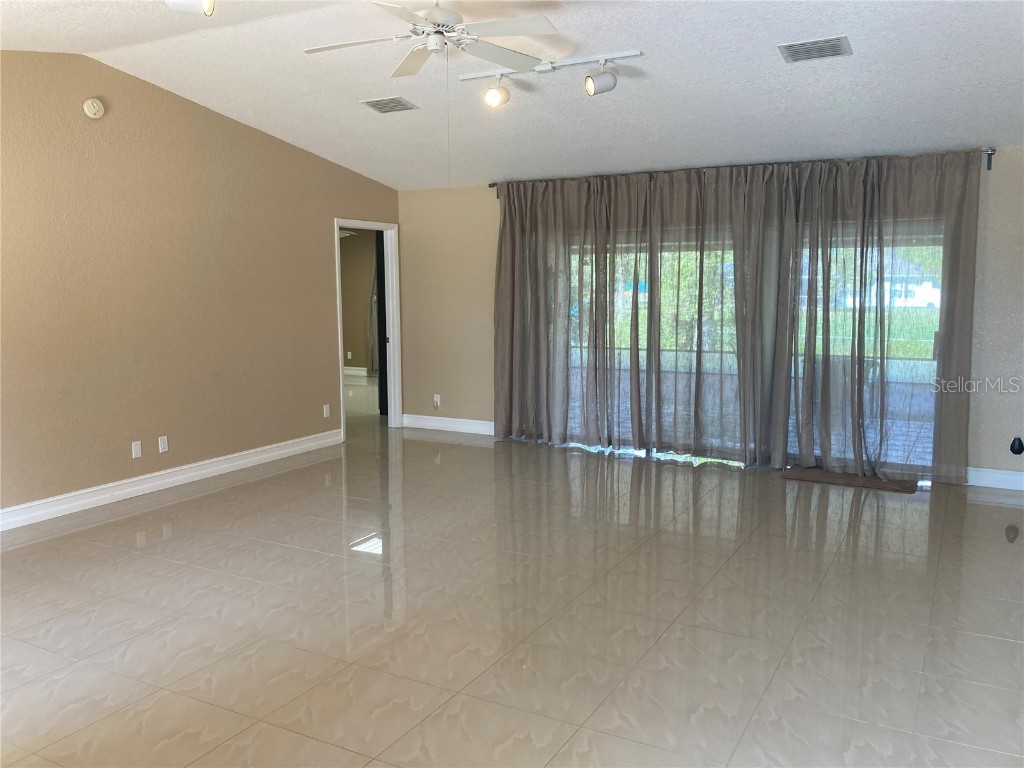 27300 San Carlos Drive Punta Gorda FL 33983 - SAN CARLOS WATERWAY C7503402 image4