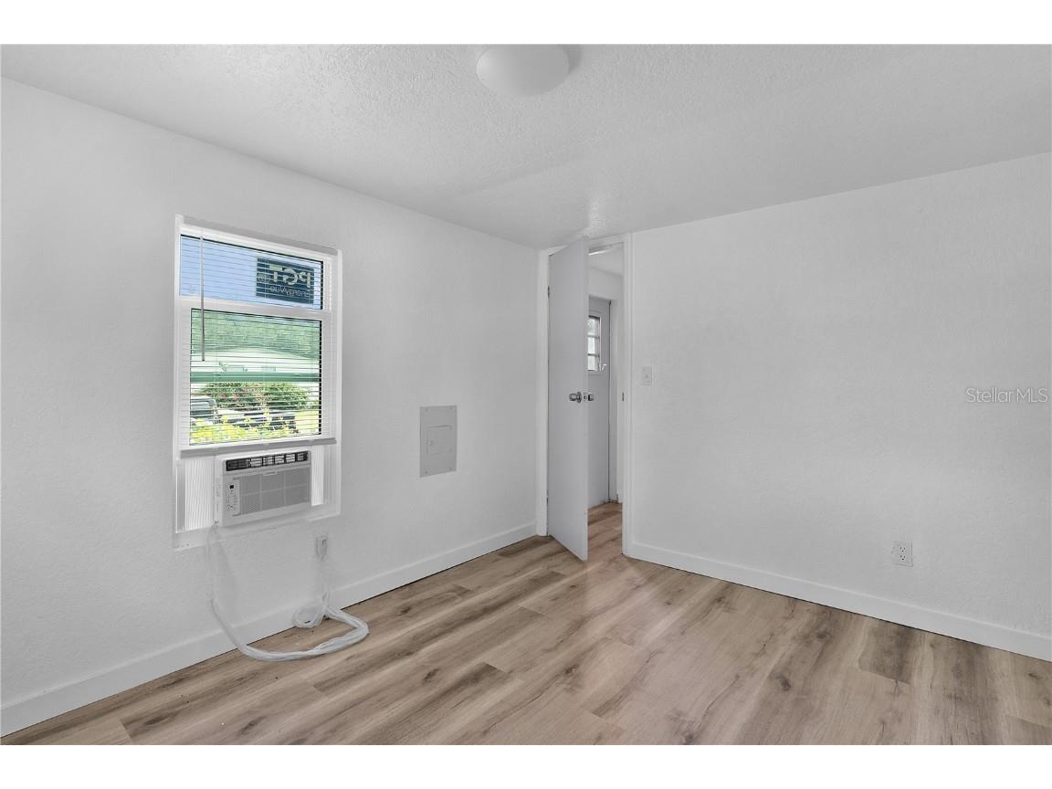 27301 Lemon Avenue Okahumpka FL 34762 G5100692 image7