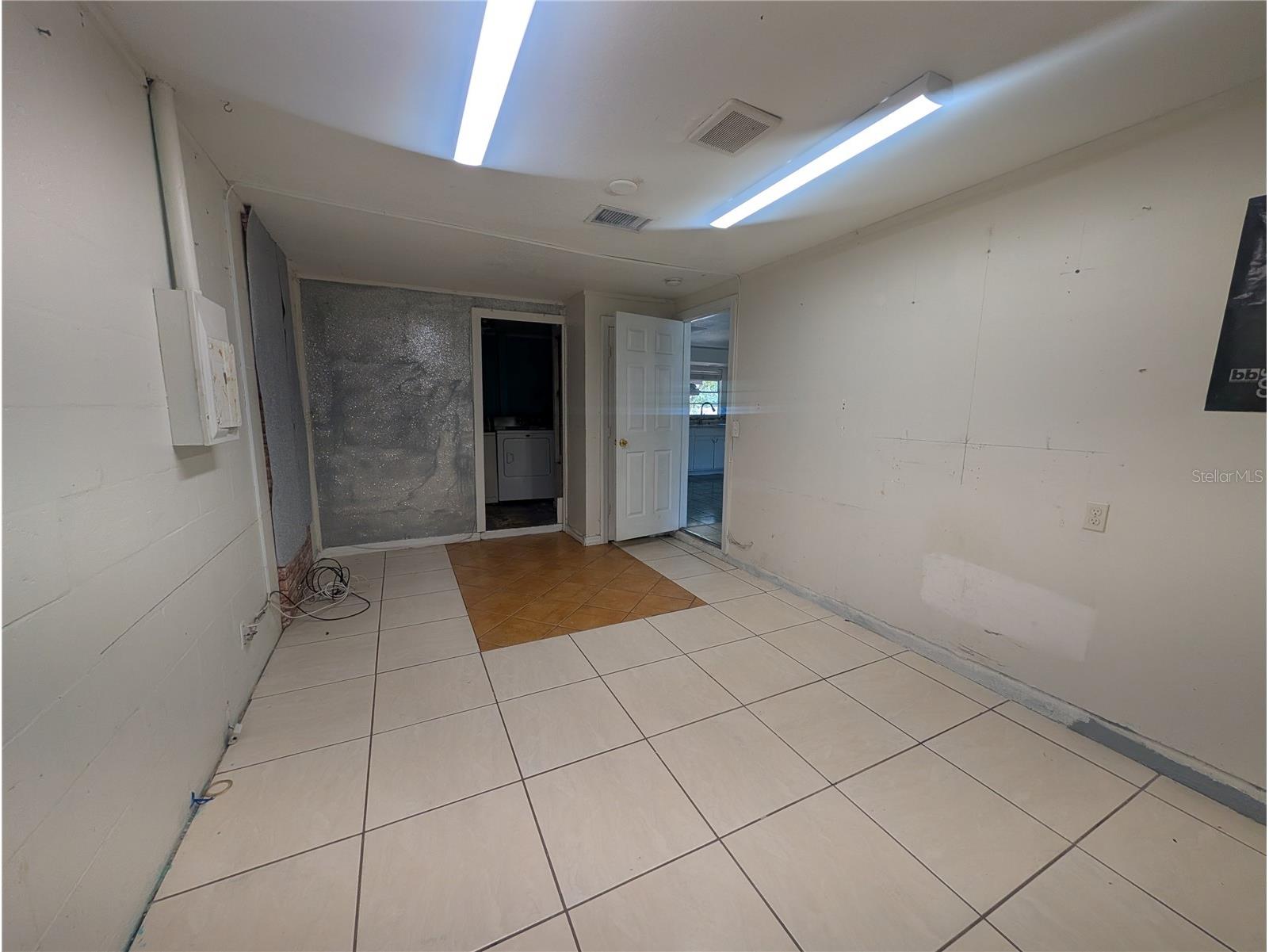 2731 17th Street Sarasota FL 34234 A4688863 image15