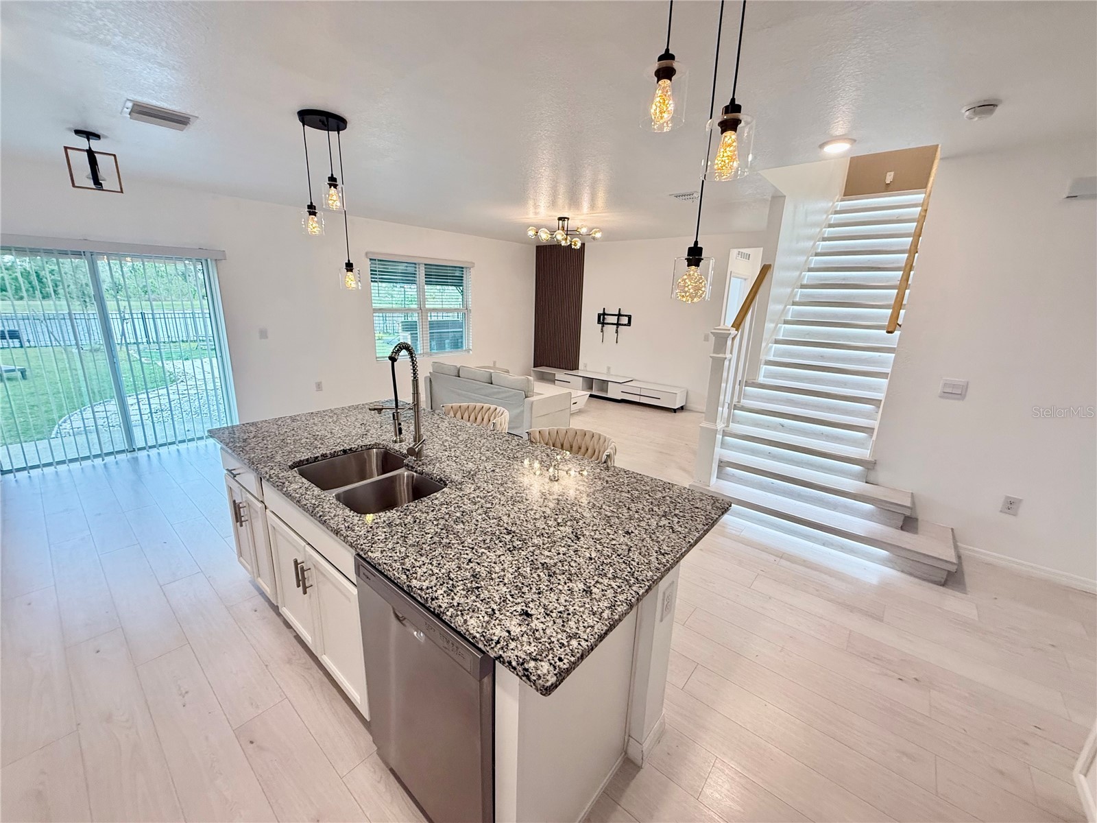 2731 House Finch Road Harmony FL 34773 S5144676 image16